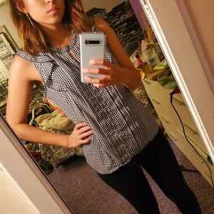 Elle Sleeveless Black Gingham Blouse
